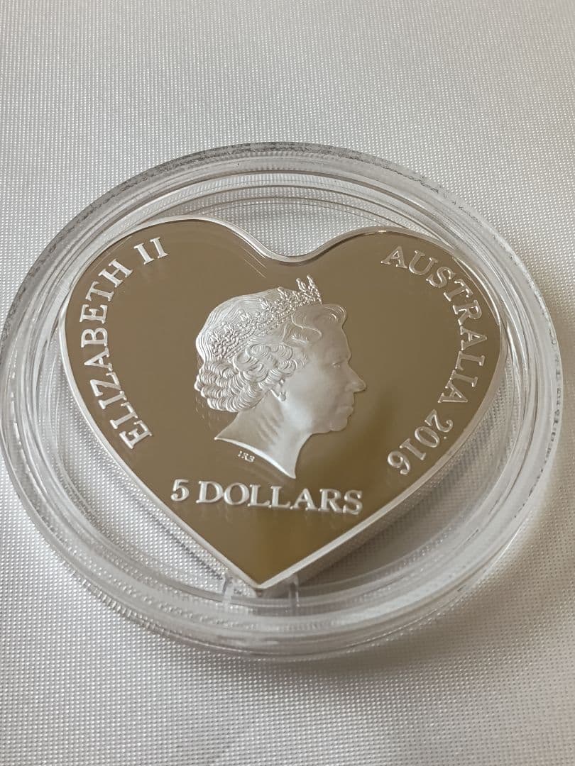 2016年 WithLove 5ドル記念ハート型 純銀銀貨 1oz